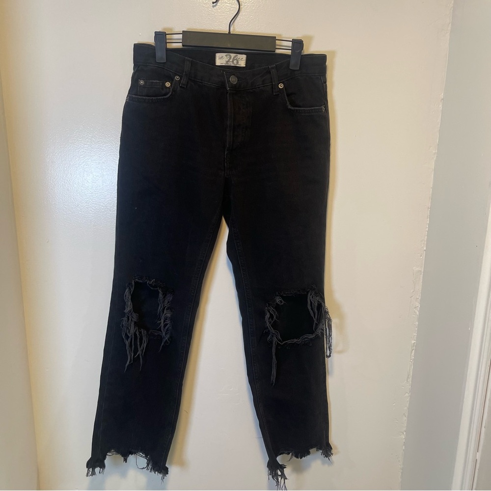 Free People We the‎ Free black distressed jeans women's size 26